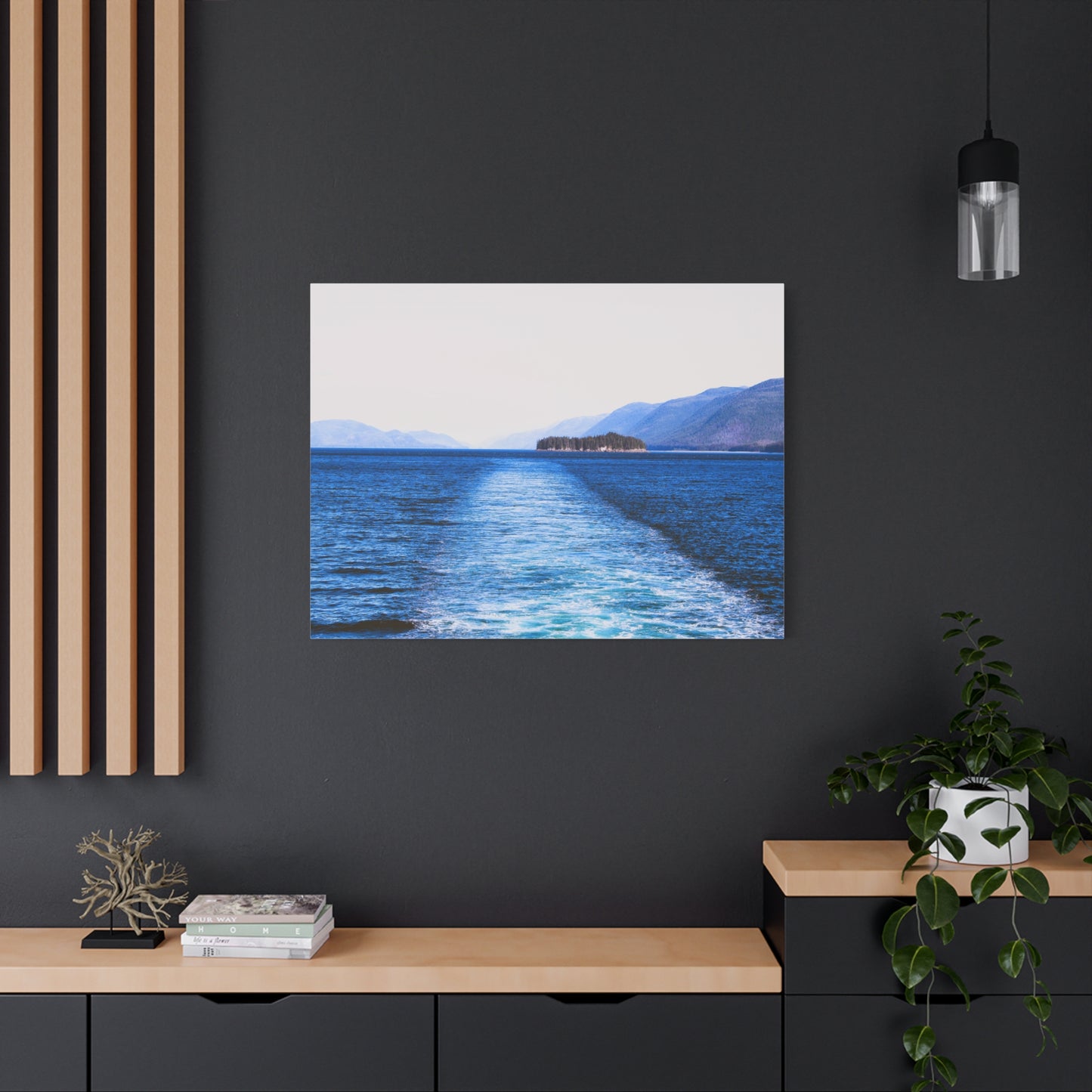 Canvas Print - Wake in Water Photo