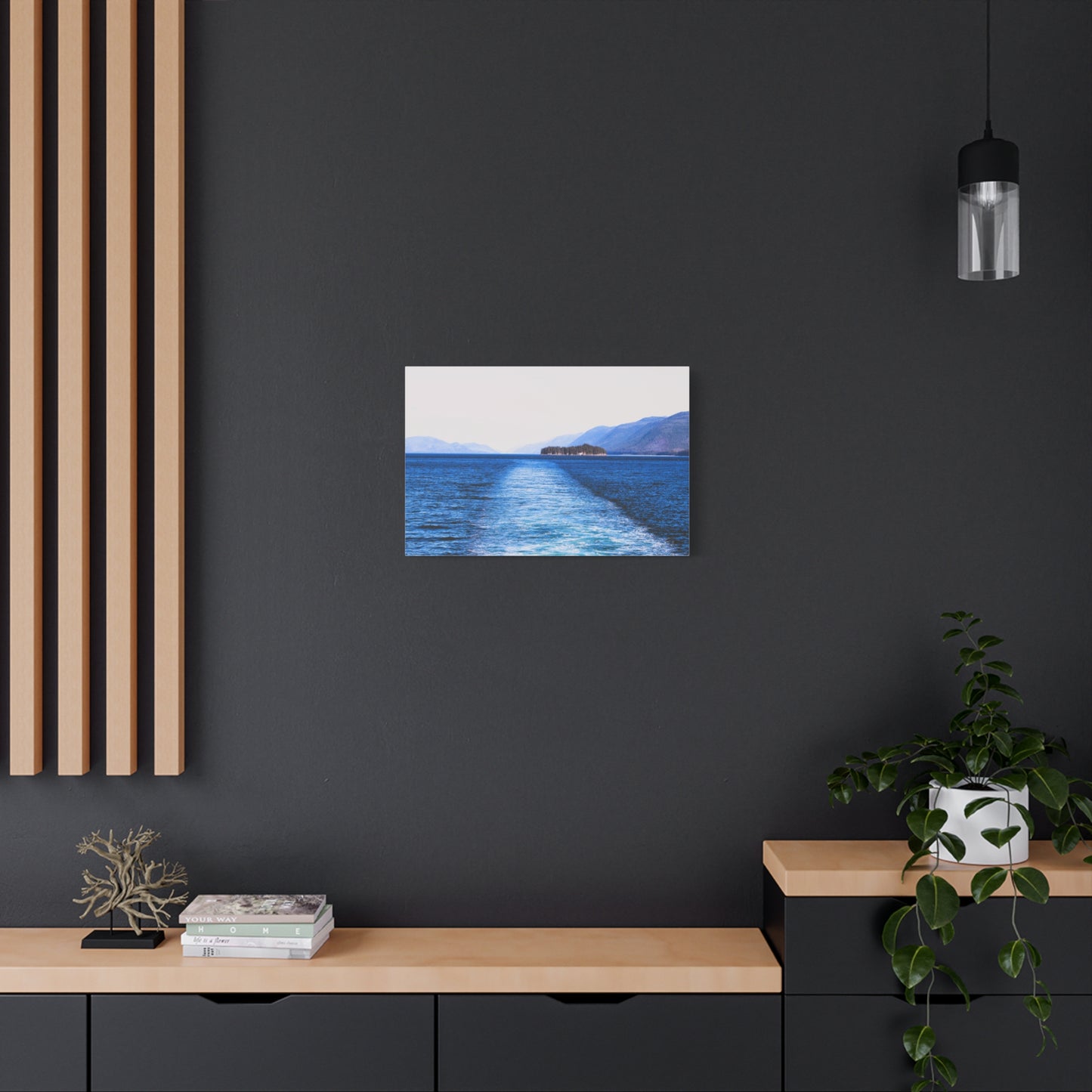Canvas Print - Wake in Water Photo