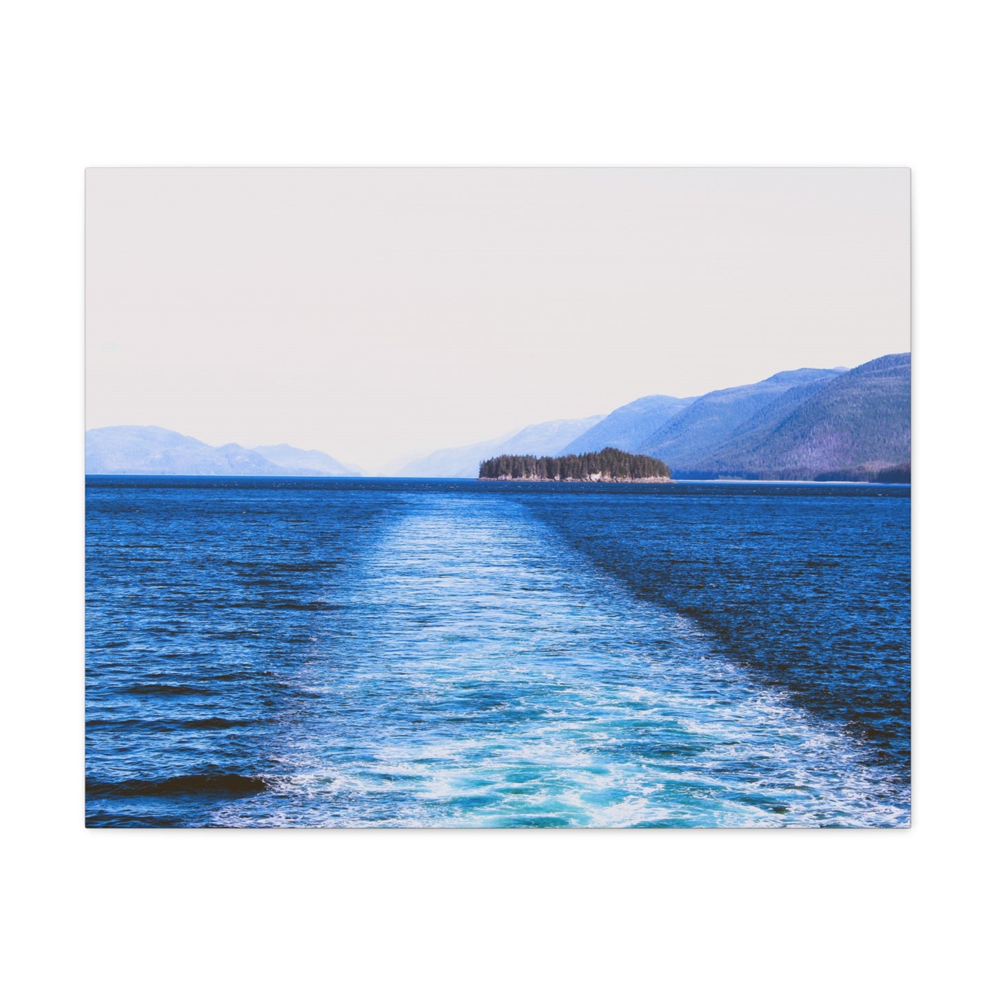 Canvas Print - Wake in Water Photo